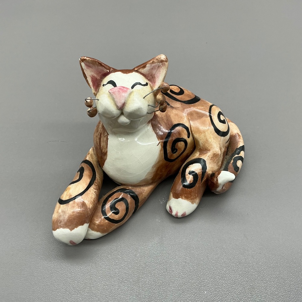 Amy LaCombe Cat Figurine 1998 Signed Hand Painted Ceramic Whimsical Vintage 4"